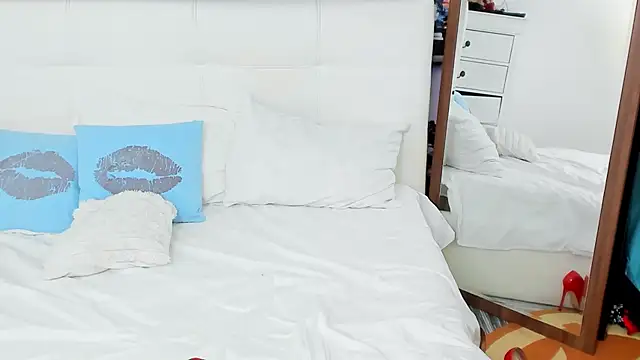 IvyHotFoxy online show from March 2025 11:36:02 AM