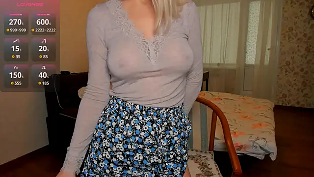Snapshot of Anastasiagate chatting on February 2025 10:14:01 AM Anastasiagate online show from February 2025 10:14:01 AM