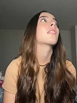 swrennn19 online show from February 2025 07:06:02 PM