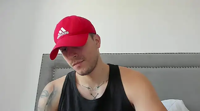 Snapshot of spartacozz chatting on February 2025 07:49:01 PM spartacozz online show from February 2025 07:49:01 PM