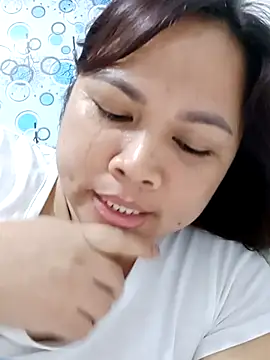 XXLorie 02 online show from February 2025 10:47:02 AM