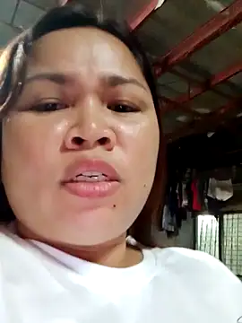 XXLorie 02 online show from March 2025 11:53:01 AM