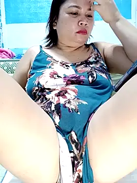 XXLorie 02 online show from March 2025 03:13:02 AM