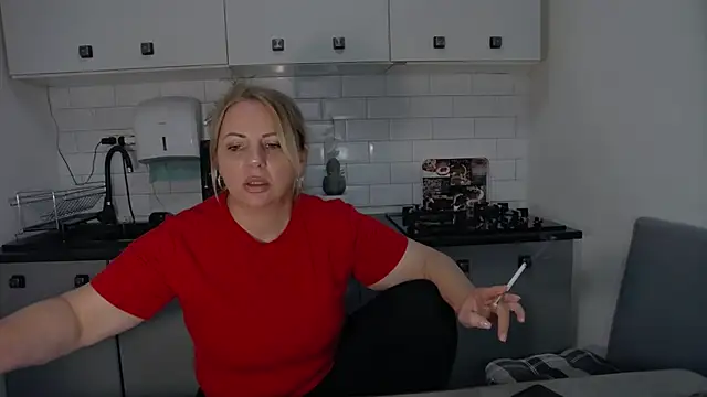 erikaerika online show from September 2025 09:58:02 AM