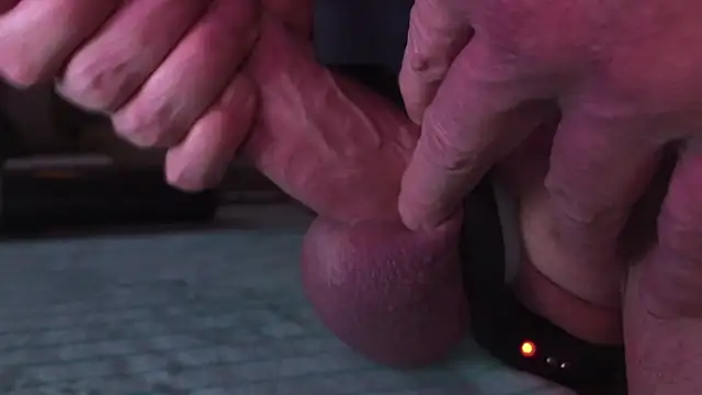 Snapshot of NylonHype chatting on January 2025 10:50:01 PM NylonHype online show from January 2025 10:50:01 PM