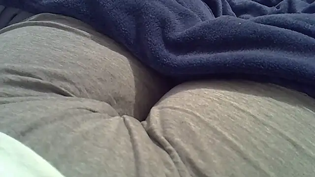 perescam online show from October 2025 06:29:01 PM