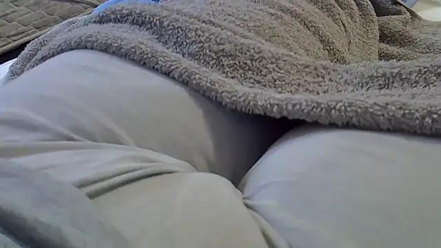 perescam online show from March 2026 04:32:02 PM