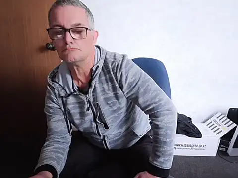 bigballnz online show from October 2025 08:19:01 PM