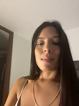 kamivolkano online show from October 2025 10:18:02 PM