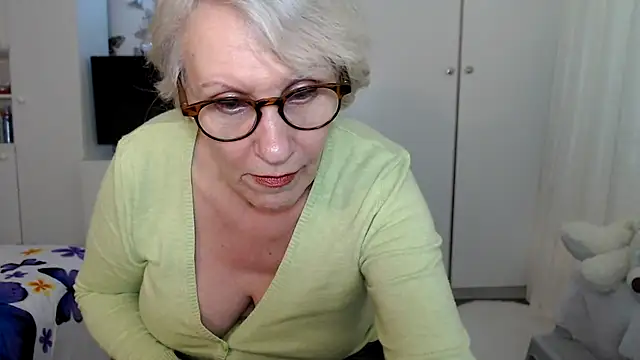 Ghertrude52 online show from March 2025 10:22:01 AM