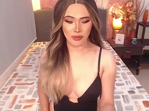 Snapshot of MistressAthalia chatting on September 2025 01:29:02 AM MistressAthalia online show from September 2025 01:29:02 AM