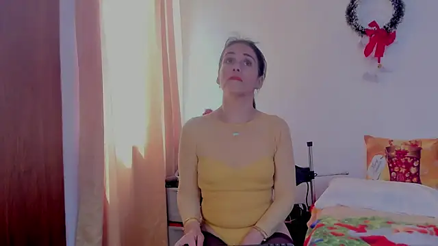 Snapshot of girasol_walton chatting on December 2024 03:59:02 PM girasol walton online show from December 2024 03:59:02 PM