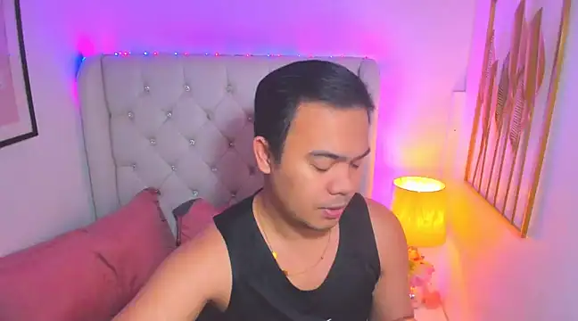 AsianZero online show from March 2025 05:18:02 PM