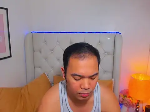 AsianZero online show from March 2026 05:41:01 PM