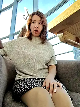 EvaXOAir online show from October 2025 04:13:02 AM