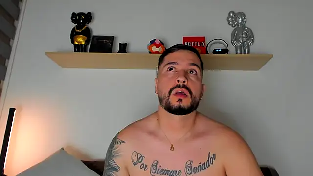 Snapshot of camilo_restrepo21 chatting on January 2025 12:12:01 AM camilo restrepo21 online show from January 2025 12:12:01 AM