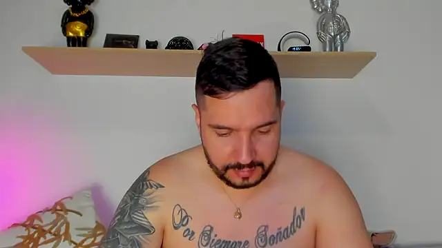 Snapshot of camilo_restrepo21 chatting on September 2025 12:00:02 AM camilo restrepo21 online show from September 2025 12:00:02 AM