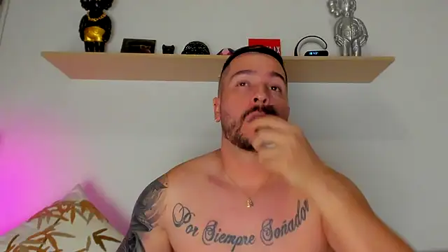 Snapshot of camilo_restrepo21 chatting on October 2025 11:36:01 PM camilo restrepo21 online show from October 2025 11:36:01 PM