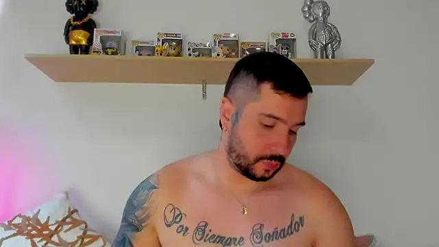 Snapshot of camilo_restrepo21 chatting on October 2025 09:59:02 PM camilo restrepo21 online show from October 2025 09:59:02 PM