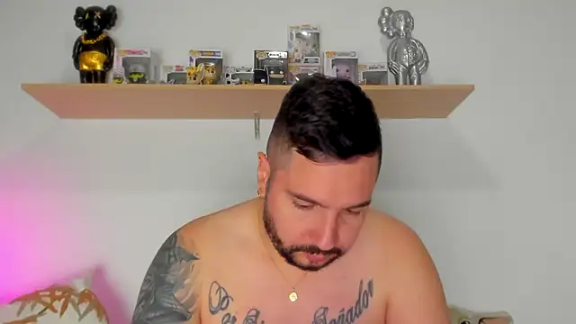 Snapshot of camilo_restrepo21 chatting on October 2025 11:27:01 PM camilo restrepo21 online show from October 2025 11:27:01 PM