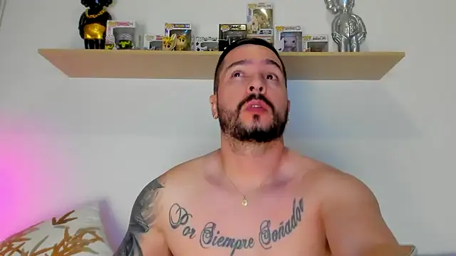 Snapshot of camilo_restrepo21 chatting on November 2025 01:50:02 AM camilo restrepo21 online show from November 2025 01:50:02 AM