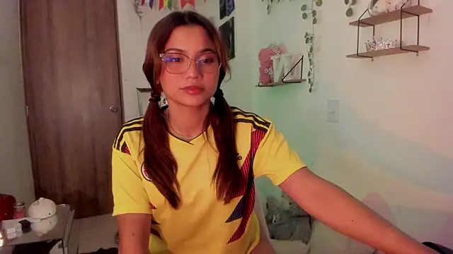 Snapshot of Sweett_Priya chatting on July 2026 03:45:02 AM Sweett Priya online show from July 2026 03:45:02 AM