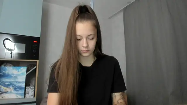 why again me online show from October 2025 03:44:02 PM