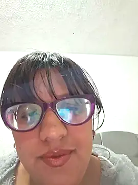 Snapshot of ZaidaWet chatting on January 2025 11:10:02 AM ZaidaWet online show from January 2025 11:10:02 AM