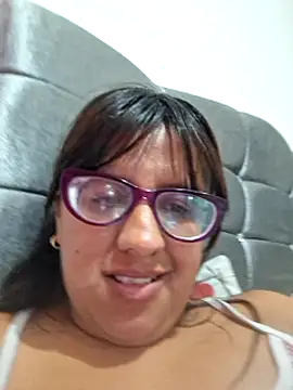Snapshot of ZaidaWet chatting on February 2025 05:24:02 PM ZaidaWet online show from February 2025 05:24:02 PM