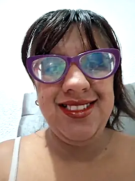 Snapshot of ZaidaWet chatting on February 2025 11:42:02 AM ZaidaWet online show from February 2025 11:42:02 AM