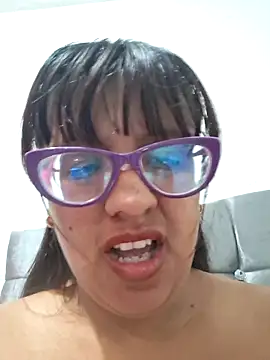 Snapshot of ZaidaWet chatting on March 2025 02:37:02 PM ZaidaWet online show from March 2025 02:37:02 PM