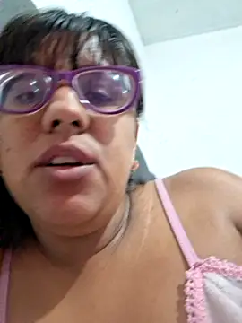 Snapshot of ZaidaWet chatting on March 2025 05:43:02 PM ZaidaWet online show from March 2025 05:43:02 PM