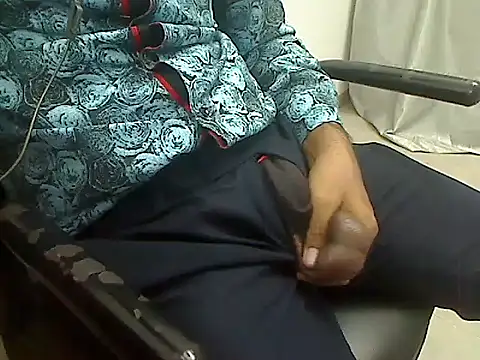 lltstr52 online show from April 2026 09:11:02 AM