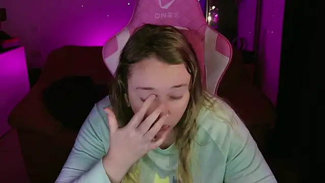 kisicaxx online show from January 2025 07:34:02 PM