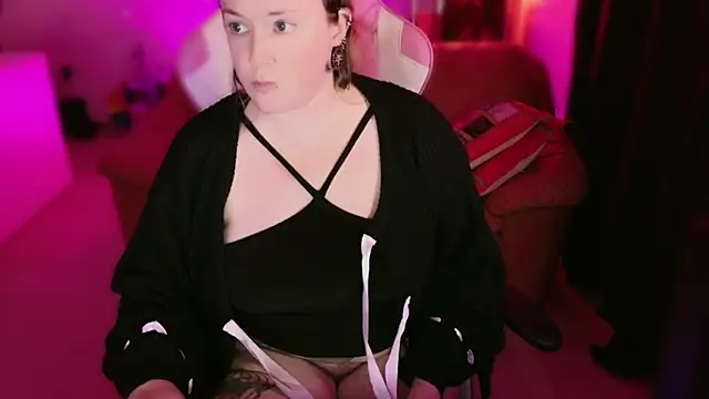 kisicaxx online show from March 2025 08:43:02 PM