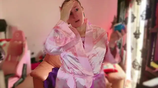 kisicaxx online show from March 2025 09:43:01 AM