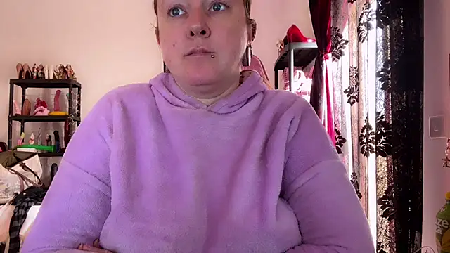 kisicaxx online show from March 2026 09:26:02 AM