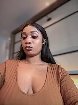 Snapshot of __Nessa__ chatting on February 2025 12:05:02 PM Nessa online show from February 2025 12:05:02 PM