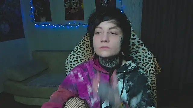 Snapshot of acid_trip1l chatting on October 2025 07:58:02 PM acid trip1l online show from October 2025 07:58:02 PM