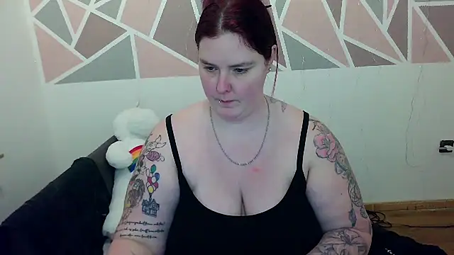Snapshot of JoyceKyra91 chatting on February 2025 05:05:02 PM JoyceKyra91 online show from February 2025 05:05:02 PM