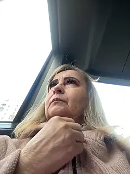 Irina2909xh online show from March 2025 02:37:02 PM