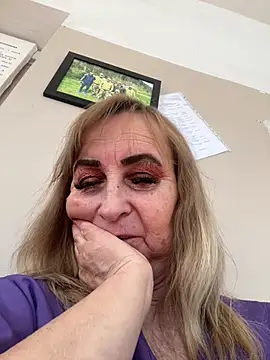 Irina2909xh online show from February 2026 11:53:02 AM