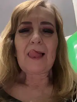 Irina2909xh online show from April 2026 11:27:01 PM