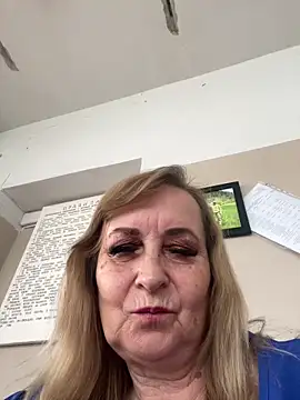 Snapshot of Irina2909@xh chatting on June 2026 08:49:02 AM Irina2909xh online show from June 2026 08:49:02 AM