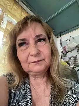 Snapshot of Irina2909@xh chatting on July 2026 08:09:02 AM Irina2909xh online show from July 2026 08:09:02 AM