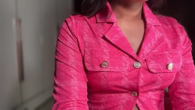 selen 5 online show from March 2026 06:22:02 PM