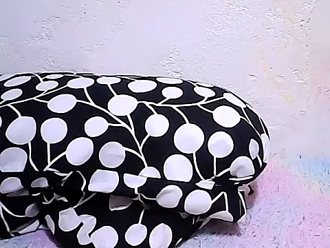 sweetvanna online show from December 2024 10:11:02 PM