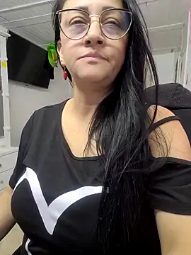 Ameliarizo online show from March 2026 01:22:01 AM