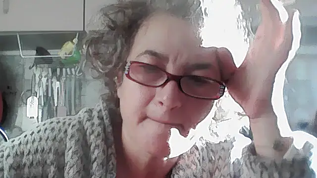 Sunnylarrah online show from September 2025 04:58:01 AM
