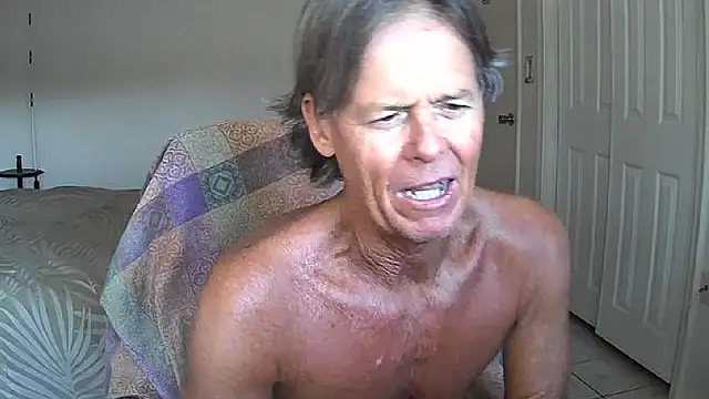 nakeedcowboi65 online show from May 2026 12:18:01 AM